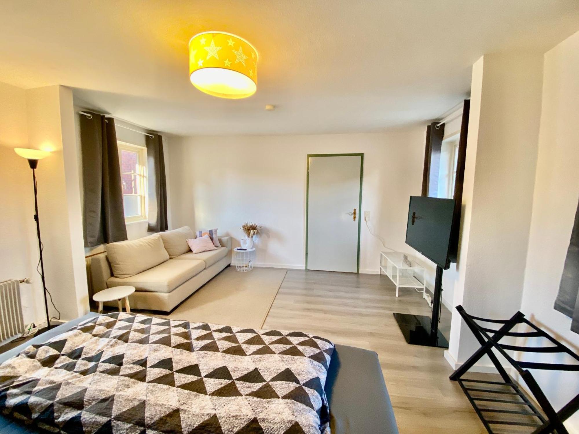 Ferienhaus "Sofia" Anno 1650, Neu - Top Lage - Tempur Beds - Wifi - Parking - Im Herzen Von Detmold-Altstadt, Historische Stadtmauer, Old Lane 代特莫尔德 外观 照片